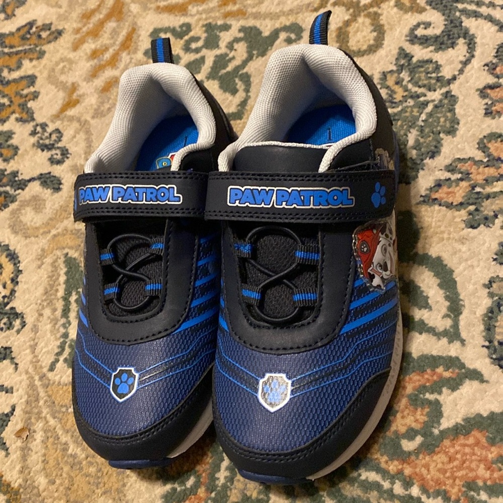Toddler Light up Sneakers Paw Patrol Size 1